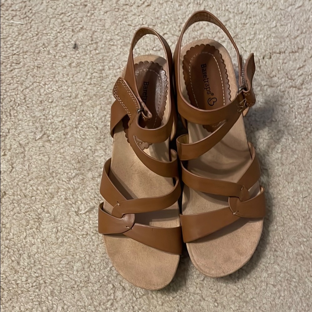 BareTraps Tan Strappy Sandals size 8 1/2